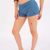 Stretch Shorts in Blueberry