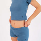 Stretch Shorts in Blueberry