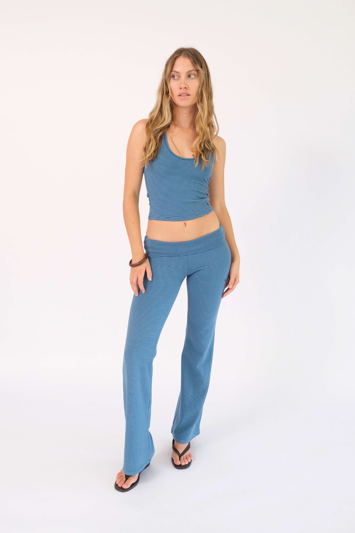 Stretch Flares in Blueberry