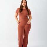 Stretch Tee in Crimson