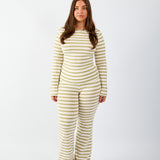 Stretch Flare in Fern