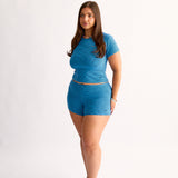Stretch Shorts in Blueberry
