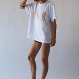 Shell Boyfriend Tee in White